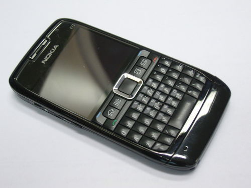 诺基亚2002年手机型号(诺基亚2007年手机款)