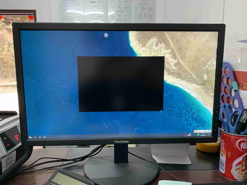 正常启动电脑但是屏幕一片黑(正常启动电脑但是屏幕一片黑显示无信号)