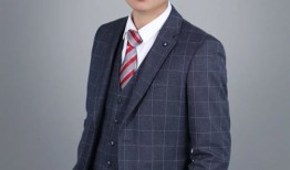 俺家房产经纪怎么样啊(俺家房子的扮演者是谁)